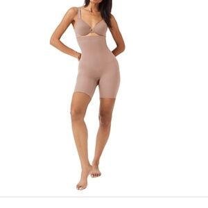 Spanx Women's High-Waisted Mid-Thigh Shaping Shorts 10398R - Cafe Au Lait
